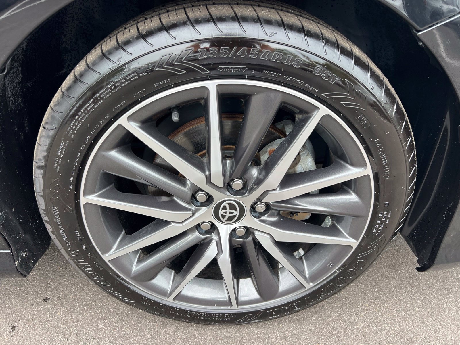 Used 2021 Toyota Camry XLE FWD image 10
