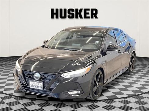 Used 2022 Nissan Sentra SR w/ Midnight Edition image 4