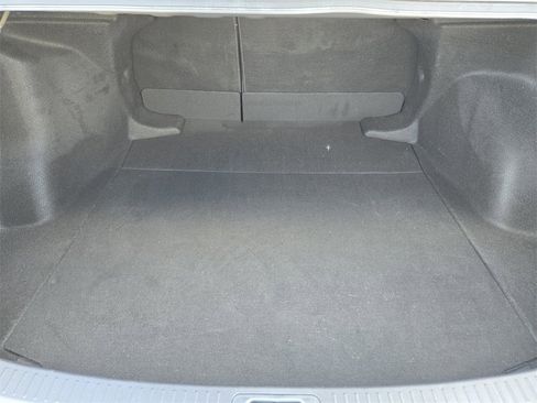 Used 2023 Toyota Corolla SE image 32