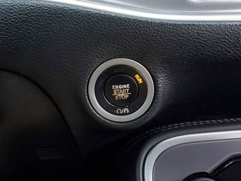 Certified 2019 Dodge Challenger SXT RWD image 23