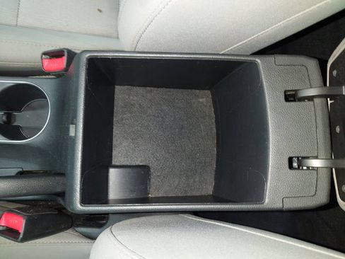 Used 2017 Hyundai Elantra SE FWD image 26