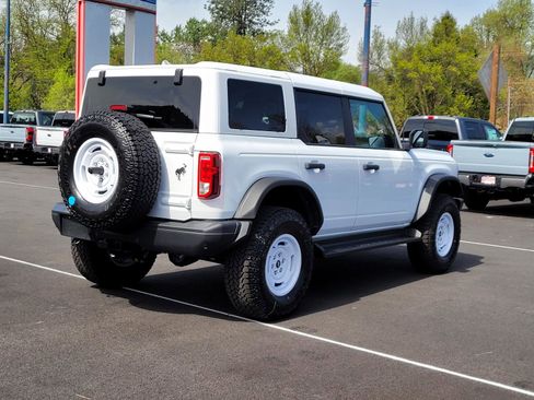 New 2026 Ford Bronco Heritage Edition image 5