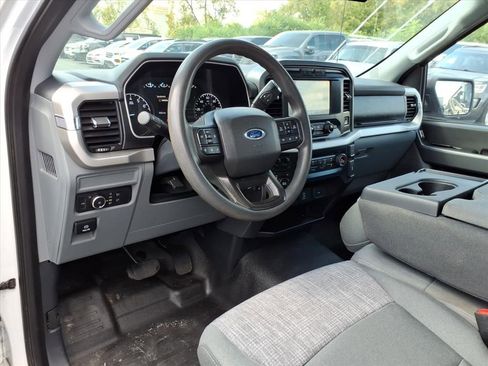 Used 2021 Ford F150 XLT w/ Trailer Tow Package AWD/4WD image 11