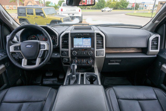 Used 2019 Ford F150 Lariat AWD/4WD image 2