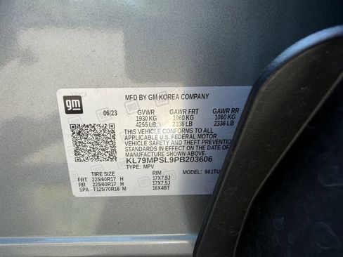 Used 2023 Chevrolet TrailBlazer LT w/ Convenience Package FWD image 28