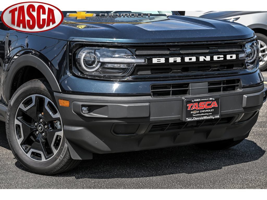 Used 2023 Ford Bronco Sport Outer Banks w/ Tech Package AWD/4WD image 1