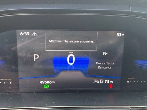 Used 2022 Volkswagen Taos SE FWD image 21