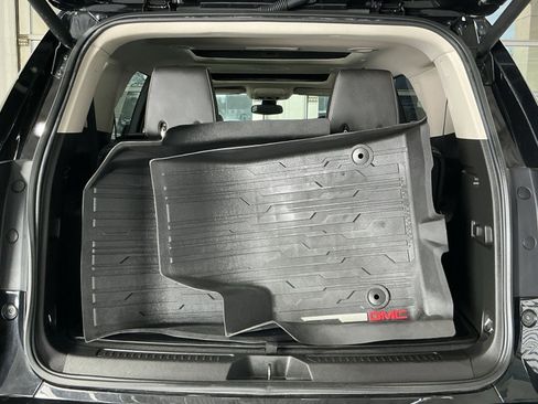 Used 2023 GMC Acadia Denali w/ LPO, Floor Liner Package image 34