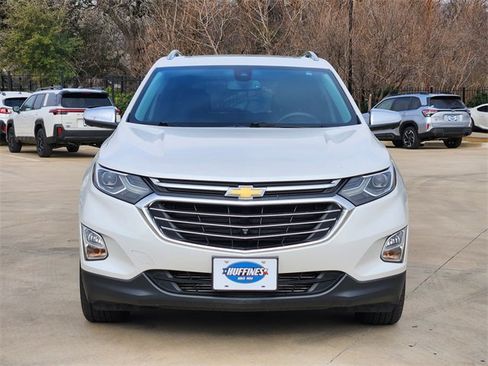 Used 2019 Chevrolet Equinox Premier image 2
