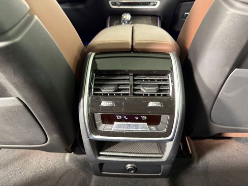 Used 2022 BMW X5 sDrive40i w/ M Sport Package image 28