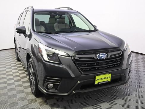 Used 2023 Subaru Forester Limited AWD/4WD image 9