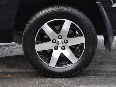 Used 2014 Honda Ridgeline SE image 39