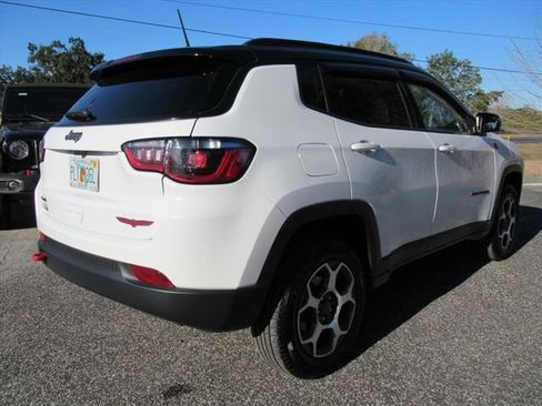 Used 2022 Jeep Compass Trailhawk w/ Trailhawk Convenience Group image 6