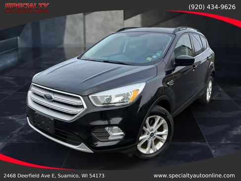 Used 2018 Ford Escape SE image 1