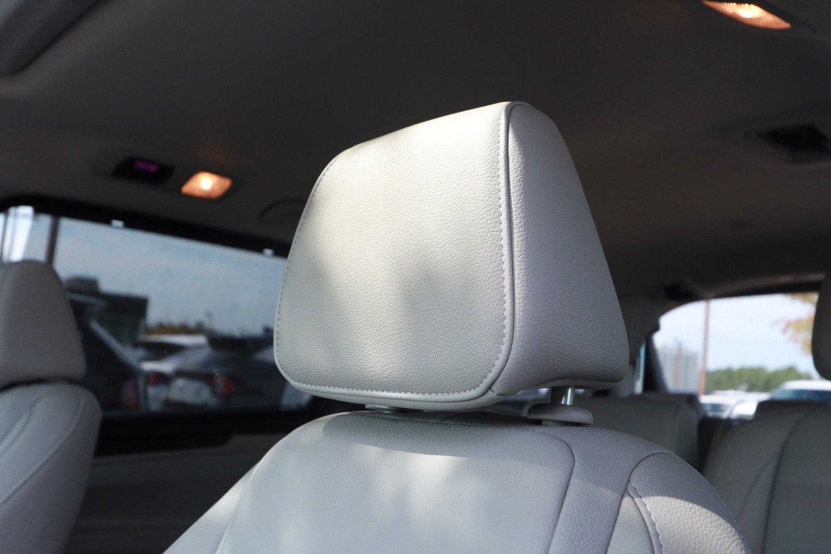 Used 2026 Honda Odyssey EX-L image 18