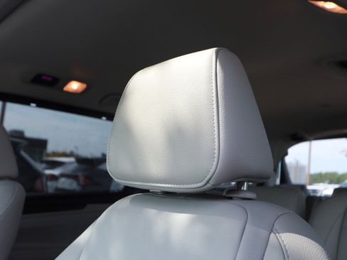 Used 2026 Honda Odyssey EX-L image 18