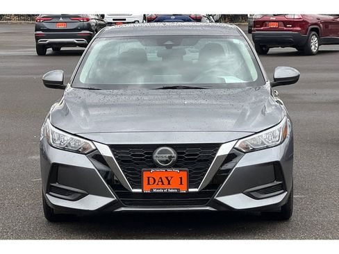 Used 2023 Nissan Sentra SV image 11