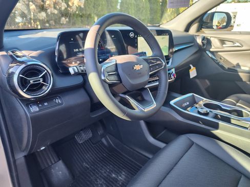 New 2026 Chevrolet Equinox LT image 22