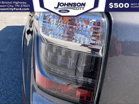 Used 2022 Toyota 4Runner SR5 Premium w/ Moonroof Package AWD/4WD image 26