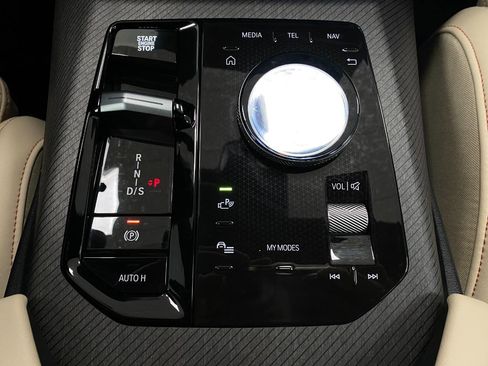 Certified 2026 BMW X3 xDrive30 w/ Premium Package image 25