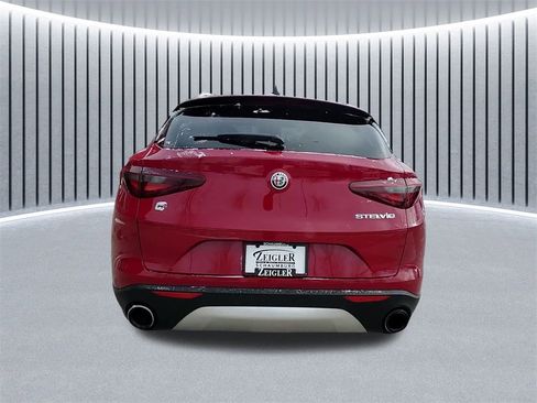 Used 2020 Alfa Romeo Stelvio Sport w/ Cold Weather Package image 4