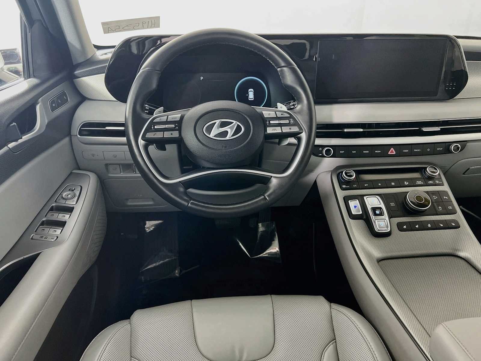 Used 2025 Hyundai Palisade SEL AWD/4WD image 24