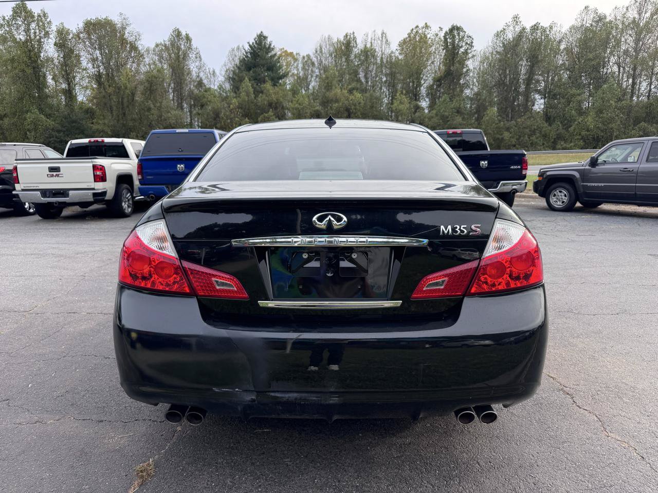 Used 2009 INFINITI M35 w/ Technology Pkg RWD image 6