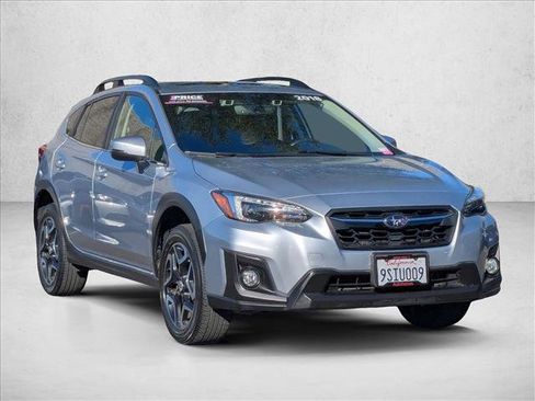 Used 2018 Subaru Crosstrek 2.0i Limited image 3