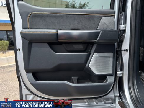 Used 2023 Ford F350 Platinum image 23