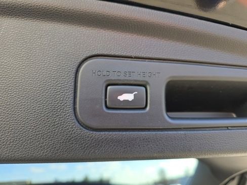 Used 2023 Acura MDX SH-AWD image 27