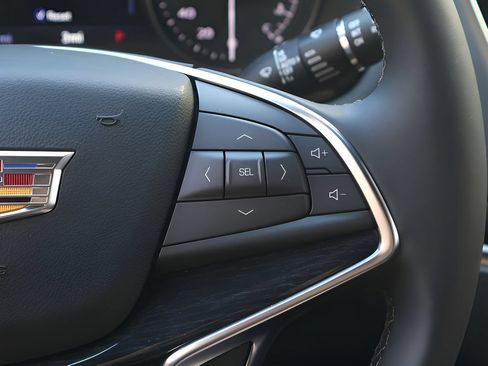 Certified 2026 Cadillac XT5 Premium Luxury FWD image 18