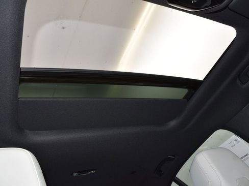 New 2026 BMW 530i w/ Premium Package image 26