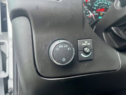 Used 2023 Chevrolet Express 2500 w/ Driver Convenience Package image 20