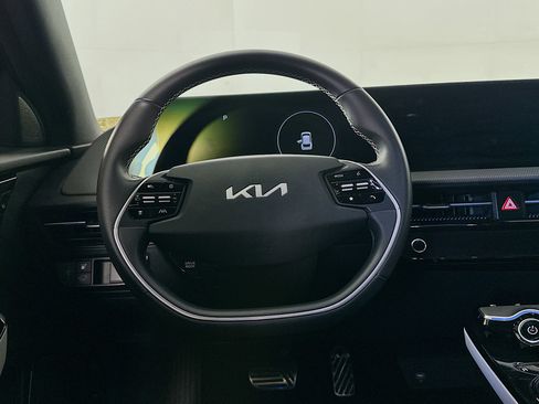Used 2024 Kia EV6 GT-Line RWD image 18