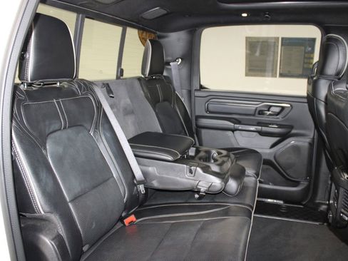 Used 2023 RAM 1500 Limited w/ Body Color Bumper Group image 34