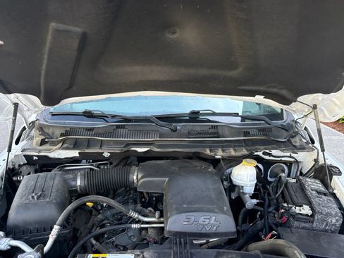 Used 2019 RAM 1500 Tradesman w/ Popular Equipment Group AWD/4WD image 28