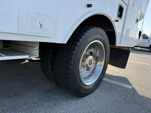 Used 2014 RAM 5500 Tradesman w/ Power Accessory Group image 14