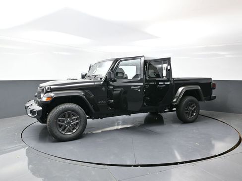New 2026 Jeep Gladiator Sport image 54