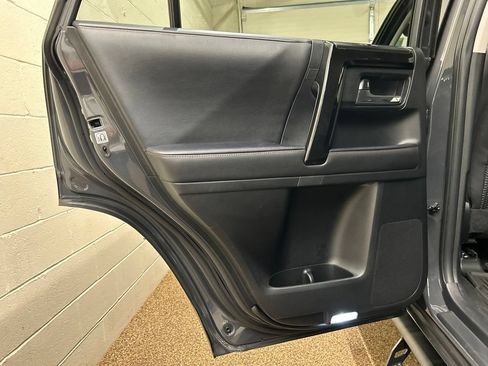 Used 2024 Toyota 4Runner TRD Off-Road Premium w/ Off Road Premium Plus Package AWD/4WD image 14