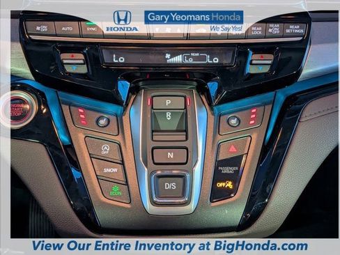 New 2026 Honda Odyssey Touring image 22
