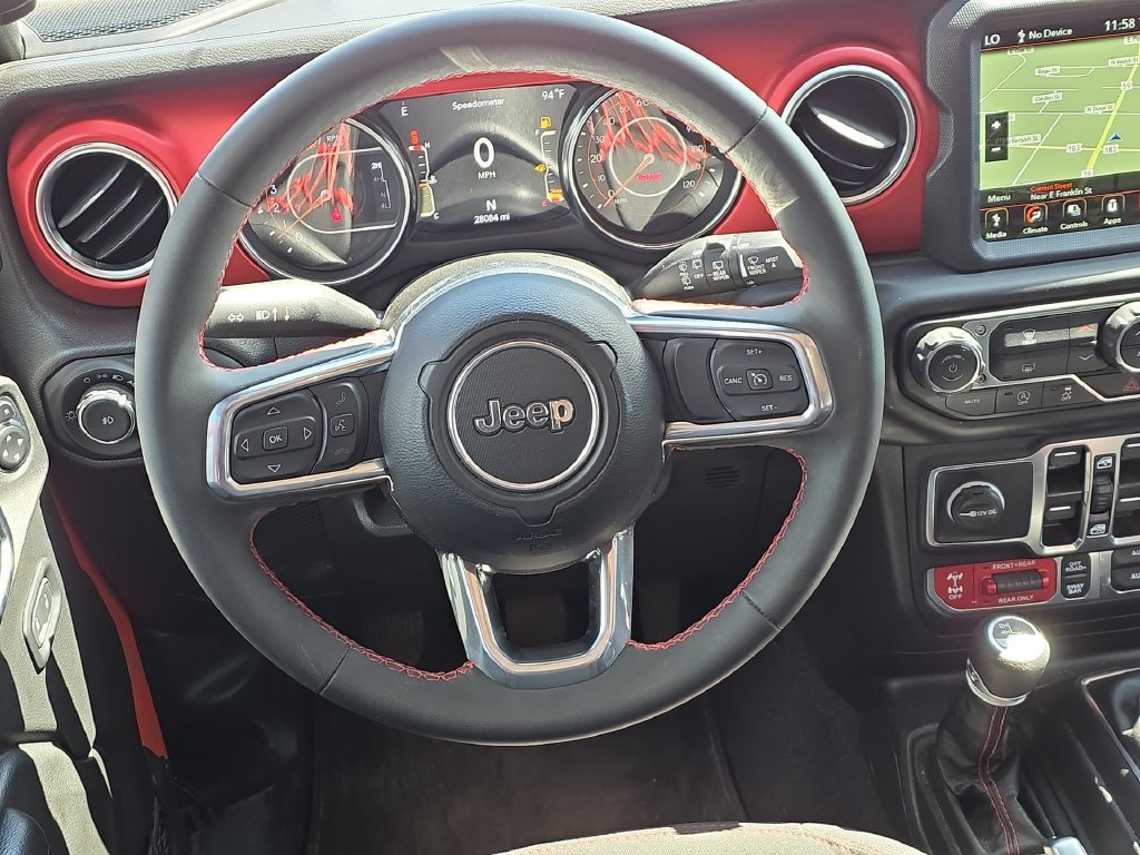 Used 2023 Jeep Wrangler Unlimited Rubicon AWD/4WD image 11