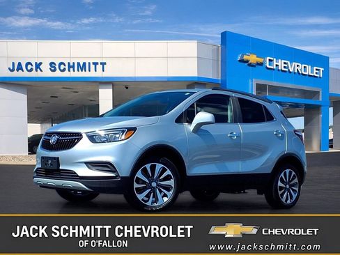 Used 2022 Buick Encore Preferred w/ Safety Package AWD/4WD image 1
