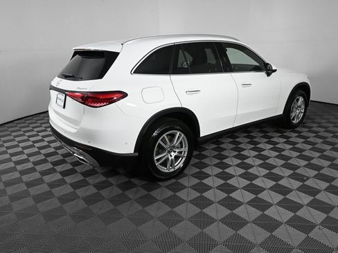 Certified 2025 Mercedes-Benz GLC 300 4MATIC image 25