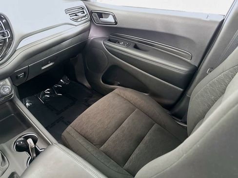 Certified 2024 Dodge Durango SXT image 33