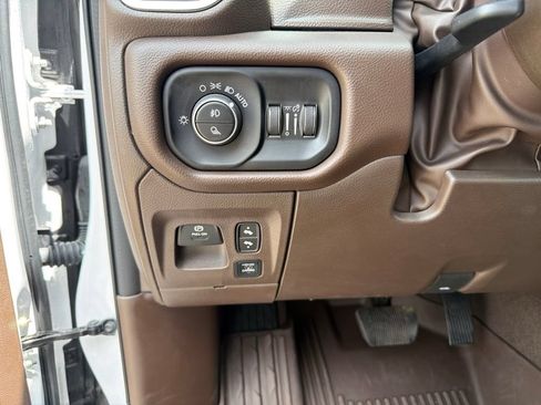 Used 2025 RAM 1500 Laramie w/ Bed Utility Group AWD/4WD image 19