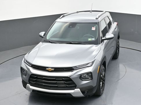 Certified 2023 Chevrolet TrailBlazer LT w/ Convenience Package FWD image 44