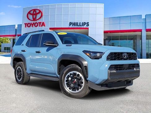 Used 2025 Toyota 4Runner TRD Off-Road Premium image 1