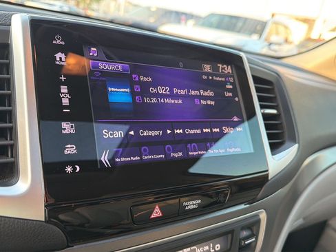 Used 2018 Honda Pilot EX-L image 24