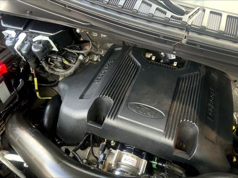 Used 2020 Ford Expedition Limited image 33