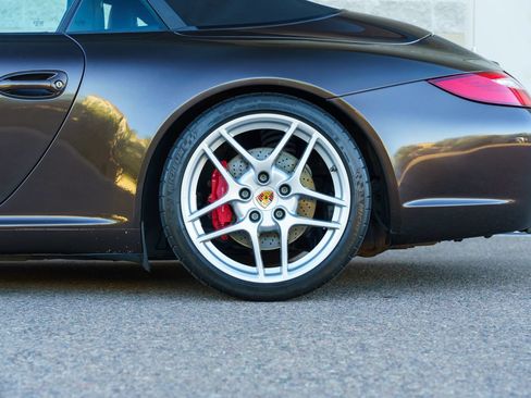 Used 2010 Porsche 911 Carrera S RWD image 38
